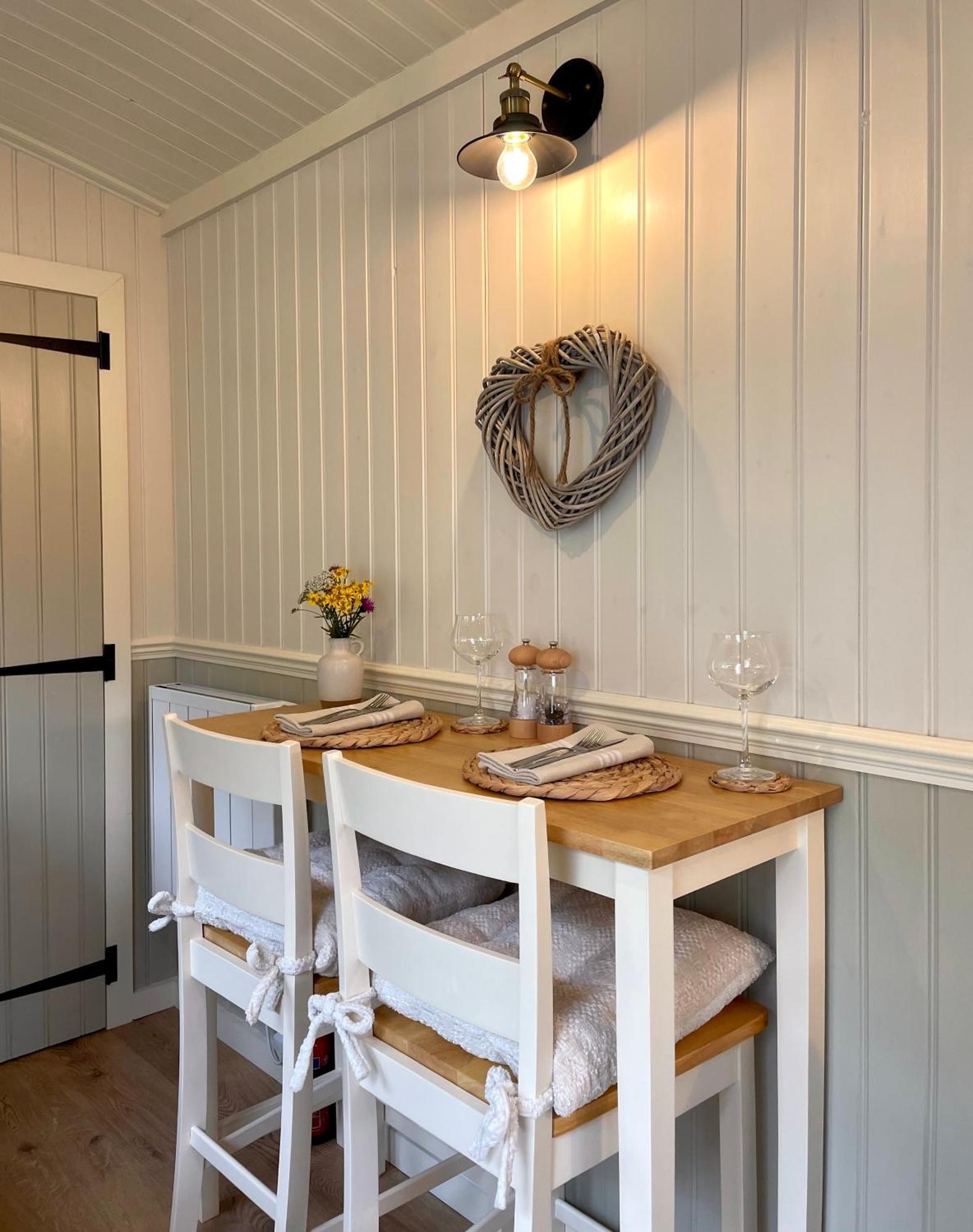 Ardmore Shepherd's Hut * Lochinver